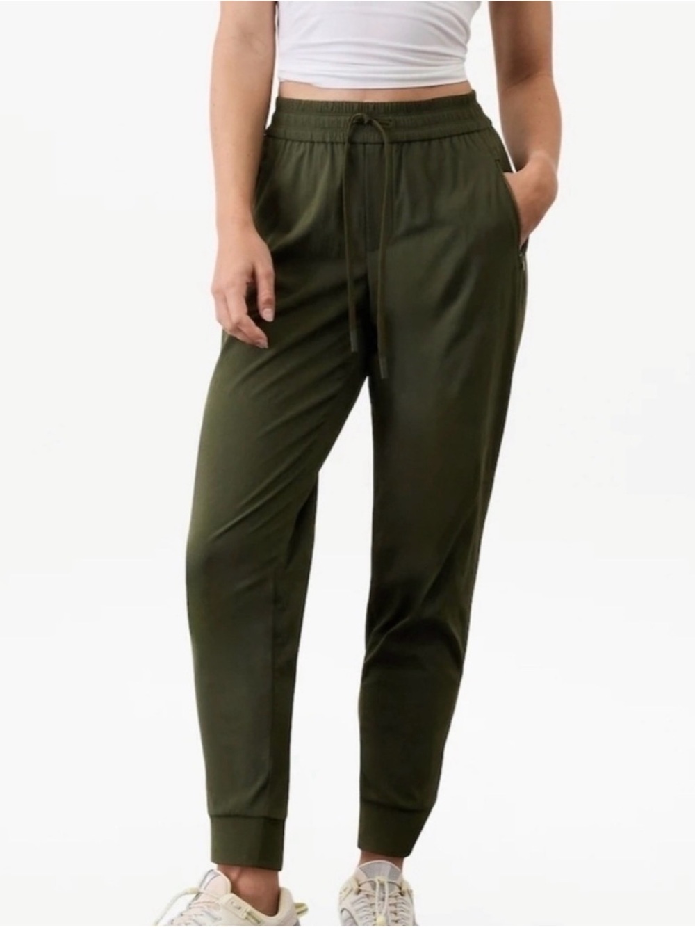 Athleta Trekkie Relaxed Mid Rise Jogger Aspen Olive Green
Zipper Pockets XS